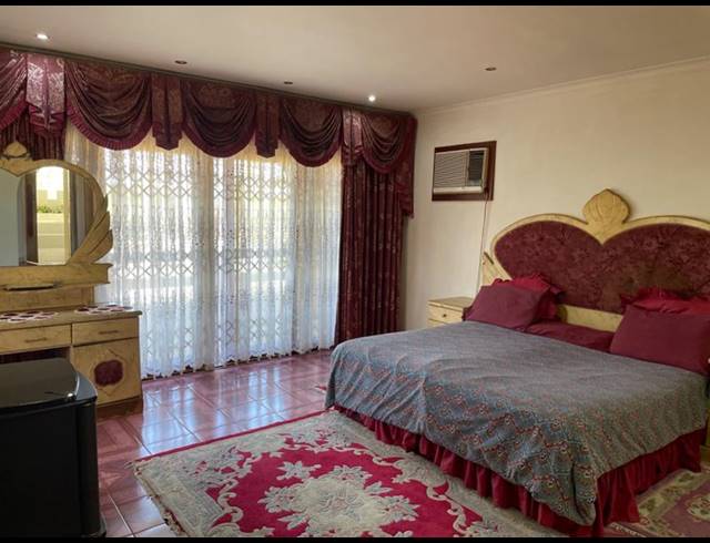 5 BEDROOM HOUSE FOR SALE IN HERRWOOD PARK